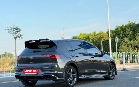 Volkswagen Golf VIII, 2023 год, 1 700 000 рублей, 5 фотография