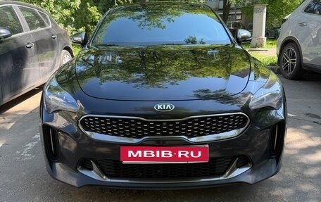 KIA Stinger I, 2021 год, 3 599 000 рублей, 1 фотография