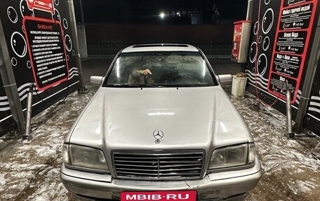 Mercedes-Benz C-Класс, 1998 год, 260 000 рублей, 5 фотография