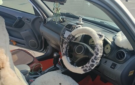 Toyota RAV4, 2002 год, 670 000 рублей, 7 фотография