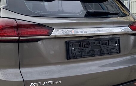 Geely Atlas, 2022 год, 1 560 000 рублей, 11 фотография