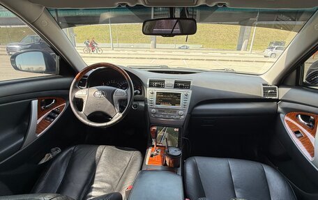 Toyota Camry, 2011 год, 1 600 000 рублей, 11 фотография