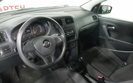 Volkswagen Polo VI (EU Market), 2016 год, 925 000 рублей, 9 фотография