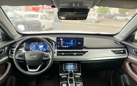 Chery Tiggo 8 Pro, 2022 год, 1 850 000 рублей, 18 фотография