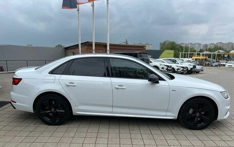 Audi A4, 2017 год, 2 550 000 рублей, 4 фотография