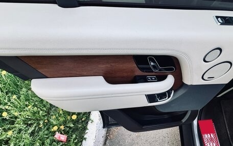 Land Rover Range Rover IV рестайлинг, 2018 год, 6 800 000 рублей, 6 фотография