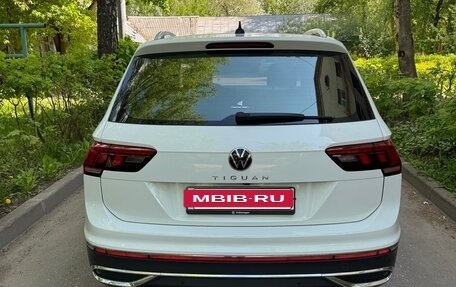 Volkswagen Tiguan II, 2021 год, 3 140 000 рублей, 9 фотография
