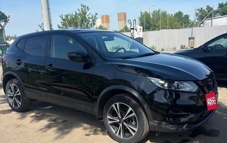 Nissan Qashqai, 2020 год, 2 000 000 рублей, 2 фотография