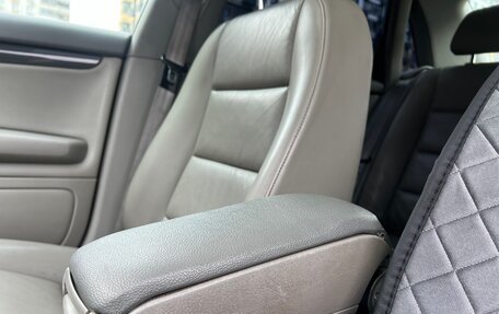 Audi A4, 2002 год, 580 000 рублей, 25 фотография