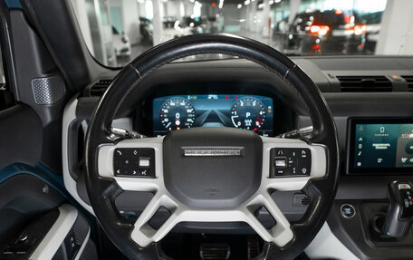 Land Rover Defender II, 2021 год, 4 900 000 рублей, 10 фотография