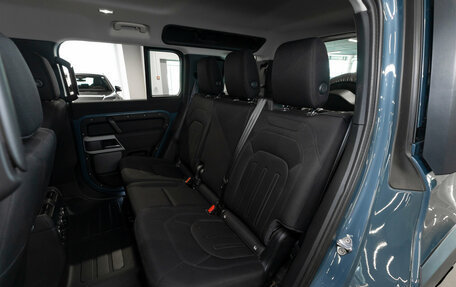Land Rover Defender II, 2021 год, 4 900 000 рублей, 12 фотография