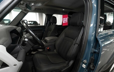 Land Rover Defender II, 2021 год, 4 900 000 рублей, 9 фотография