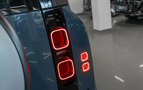 Land Rover Defender II, 2021 год, 4 900 000 рублей, 32 фотография