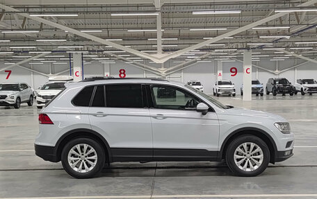 Volkswagen Tiguan II, 2020 год, 2 470 000 рублей, 5 фотография