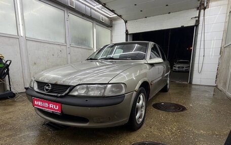 Opel Vectra B рестайлинг, 1997 год, 230 000 рублей, 1 фотография