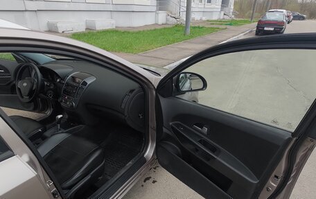 KIA cee'd I рестайлинг, 2008 год, 500 000 рублей, 12 фотография
