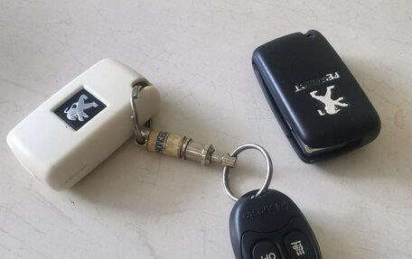 Peugeot RCZ I рестайлинг, 2012 год, 1 530 000 рублей, 16 фотография