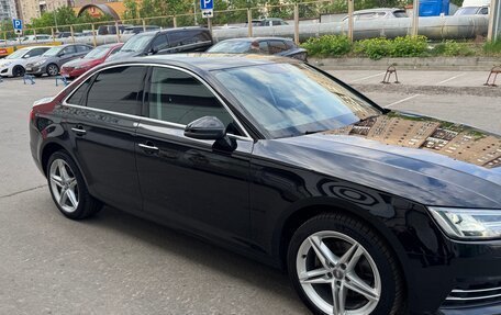 Audi A4, 2018 год, 2 600 000 рублей, 2 фотография