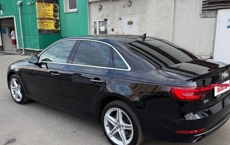Audi A4, 2018 год, 2 600 000 рублей, 6 фотография
