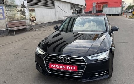 Audi A4, 2018 год, 2 600 000 рублей, 3 фотография