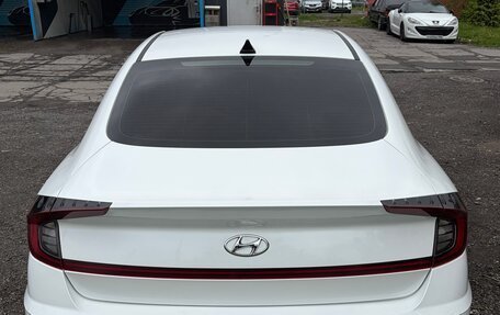 Hyundai Sonata VIII, 2020 год, 1 390 000 рублей, 5 фотография