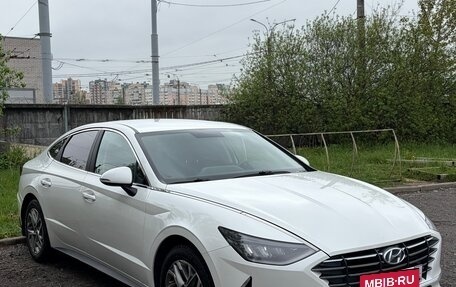 Hyundai Sonata VIII, 2020 год, 1 390 000 рублей, 3 фотография