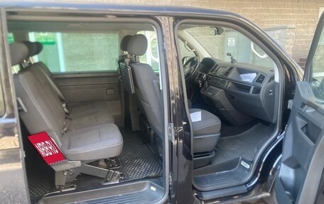 Volkswagen Caravelle T6 рестайлинг, 2017 год, 5 195 000 рублей, 9 фотография