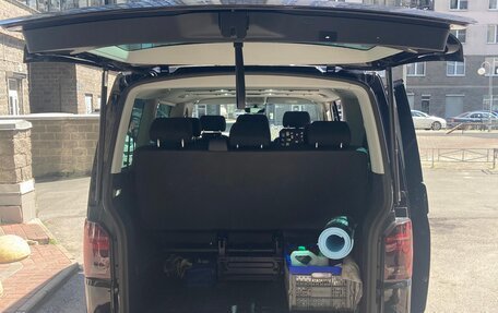 Volkswagen Caravelle T6 рестайлинг, 2017 год, 5 195 000 рублей, 10 фотография