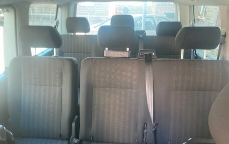 Volkswagen Caravelle T6 рестайлинг, 2017 год, 5 195 000 рублей, 13 фотография