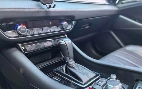 Mazda 6, 2022 год, 1 880 000 рублей, 10 фотография