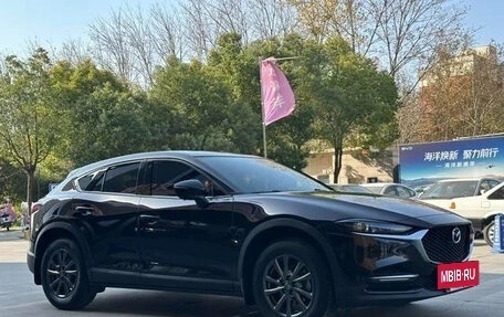Mazda CX-4, 2022 год, 1 900 000 рублей, 3 фотография