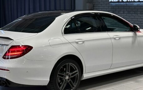 Mercedes-Benz E-Класс, 2018 год, 3 167 000 рублей, 6 фотография