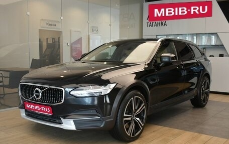 Volvo V90 Cross Country I рестайлинг, 2018 год, 2 890 000 рублей, 1 фотография
