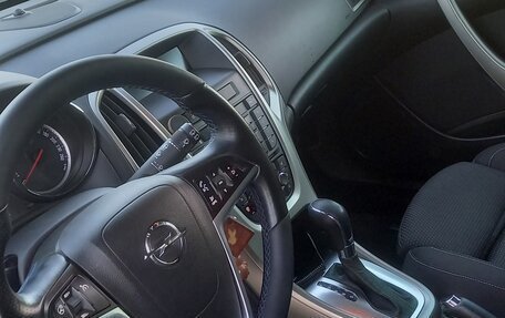 Opel Astra J, 2011 год, 710 000 рублей, 5 фотография