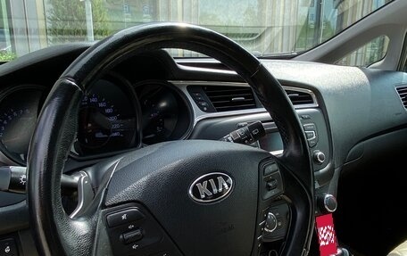KIA cee'd III, 2015 год, 1 050 000 рублей, 27 фотография