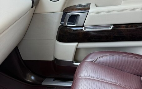 Land Rover Range Rover IV рестайлинг, 2015 год, 4 390 000 рублей, 5 фотография