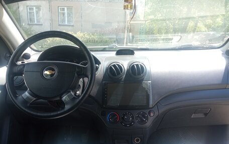 Chevrolet Aveo III, 2011 год, 500 000 рублей, 6 фотография