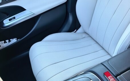 Mercedes-Benz E-Класс, 2024 год, 7 300 000 рублей, 15 фотография