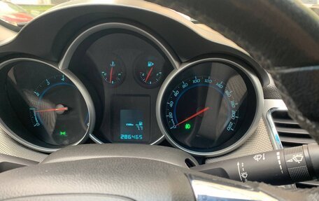 Chevrolet Cruze II, 2012 год, 790 000 рублей, 7 фотография