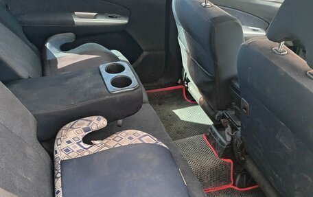 Subaru Exiga, 2009 год, 800 000 рублей, 11 фотография