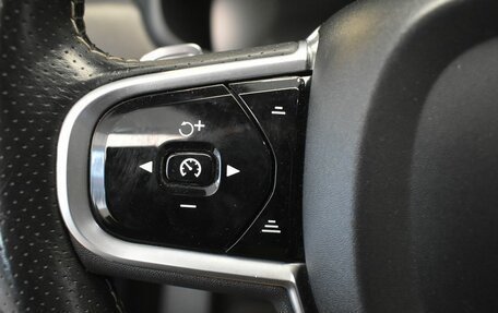 Volvo V90 Cross Country I рестайлинг, 2018 год, 2 890 000 рублей, 10 фотография