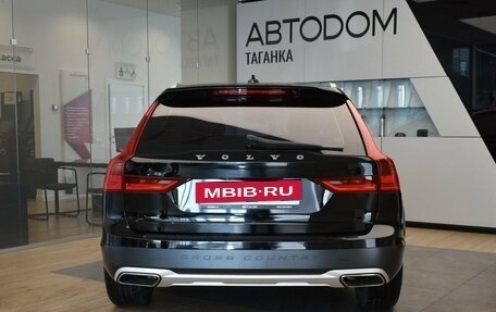 Volvo V90 Cross Country I рестайлинг, 2018 год, 2 890 000 рублей, 6 фотография