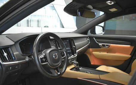 Volvo V90 Cross Country I рестайлинг, 2018 год, 2 890 000 рублей, 23 фотография