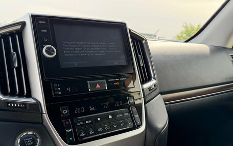 Toyota Land Cruiser 200, 2015 год, 5 900 000 рублей, 12 фотография