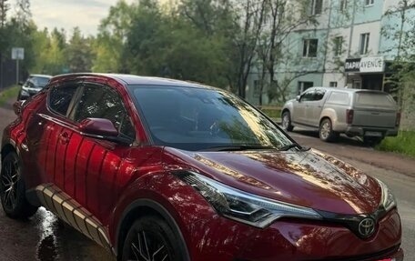 Toyota C-HR I рестайлинг, 2019 год, 2 000 000 рублей, 1 фотография