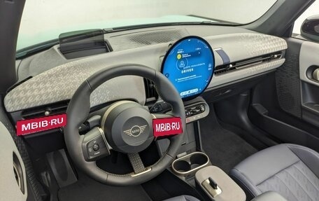 MINI Cabrio, 2024 год, 5 990 000 рублей, 14 фотография