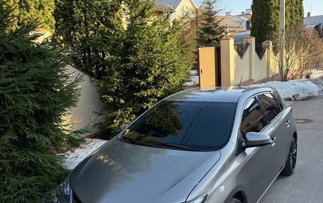 Toyota Auris II, 2013 год, 1 360 000 рублей, 1 фотография