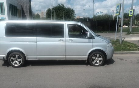 Volkswagen Caravelle T5, 2006 год, 1 150 000 рублей, 8 фотография