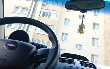 Chevrolet Spark III, 2010 год, 550 000 рублей, 6 фотография