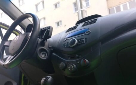 Chevrolet Spark III, 2010 год, 550 000 рублей, 7 фотография